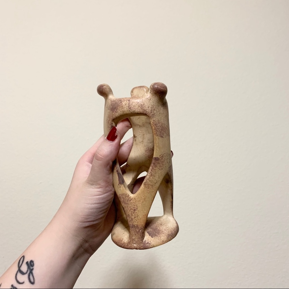 Vintage soapstone sculpture - Picture 3 of 5